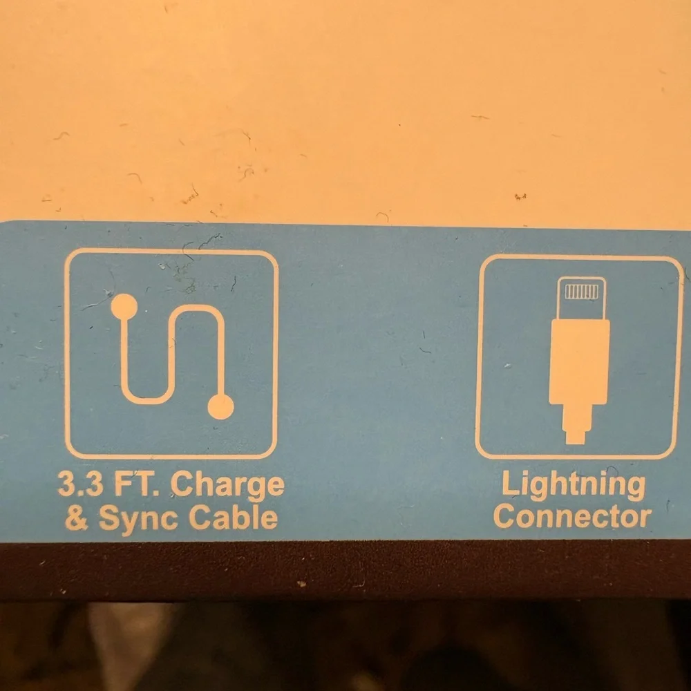 Black Sync Cable‎ with Lightning Connector